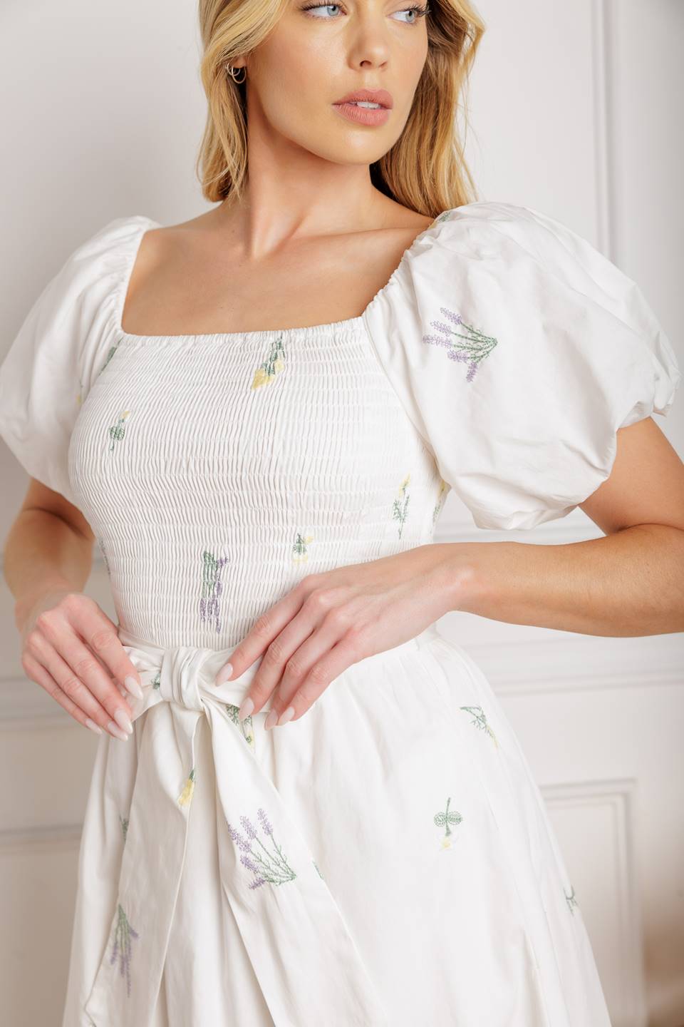 ALL THE BETTER WOVEN MIDI DRESS Flying Tomato